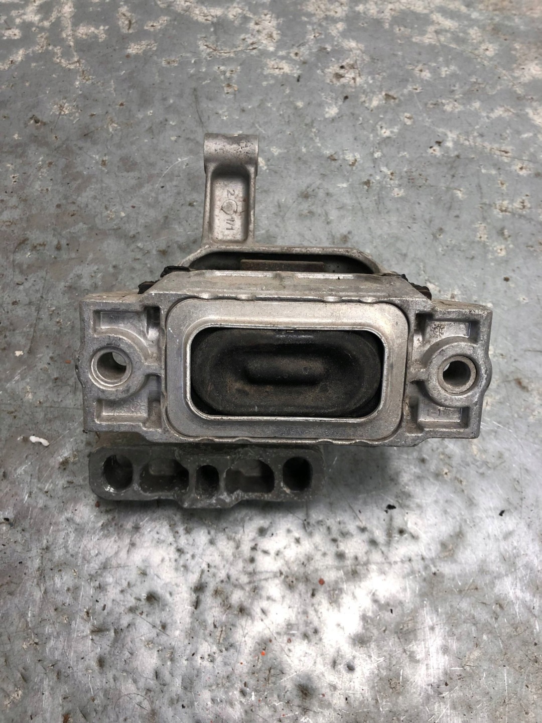 holder engine mount VW SKODA AUDI 5N0199262F