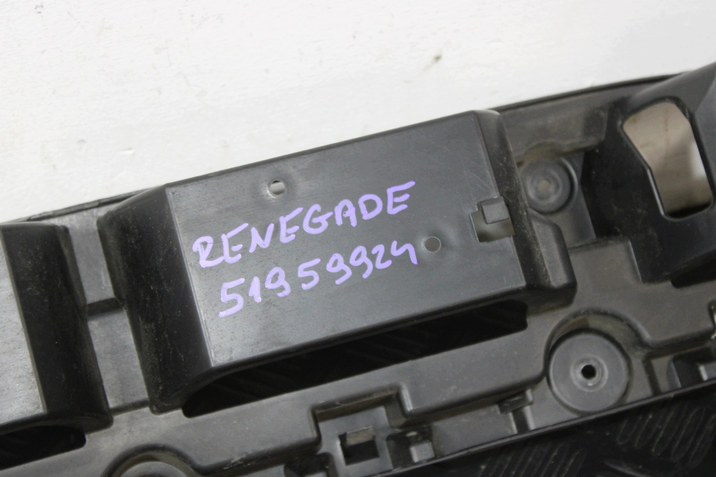 sider ABSORBER below bumper rear part 51959924 JEEP RENEGADE 1.0T
