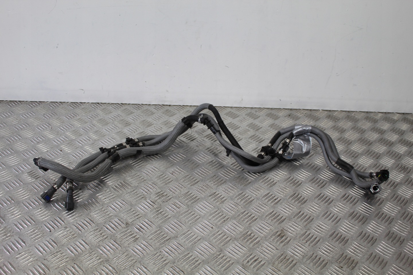 hose fuel line MICRA V 5 K14