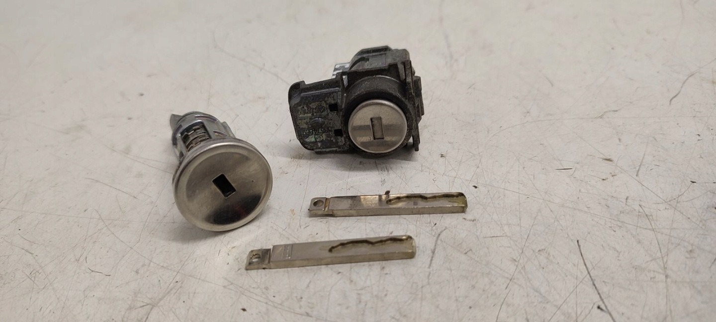 Allumage Insert grot Opel Astra J kombi 2,0 CDTI