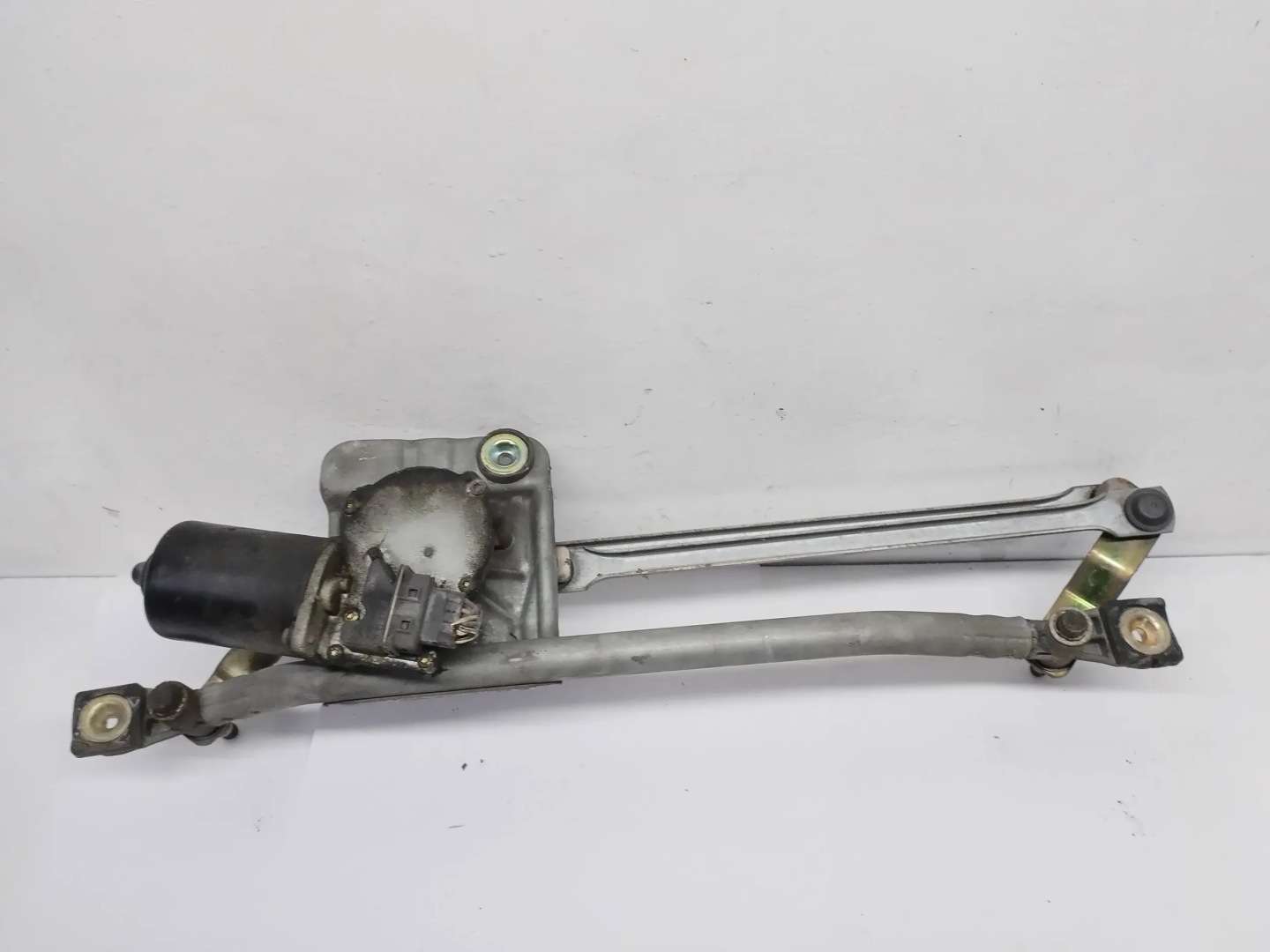 wiper mechanism front FORD MONDEO MK1 93BB17B571AC