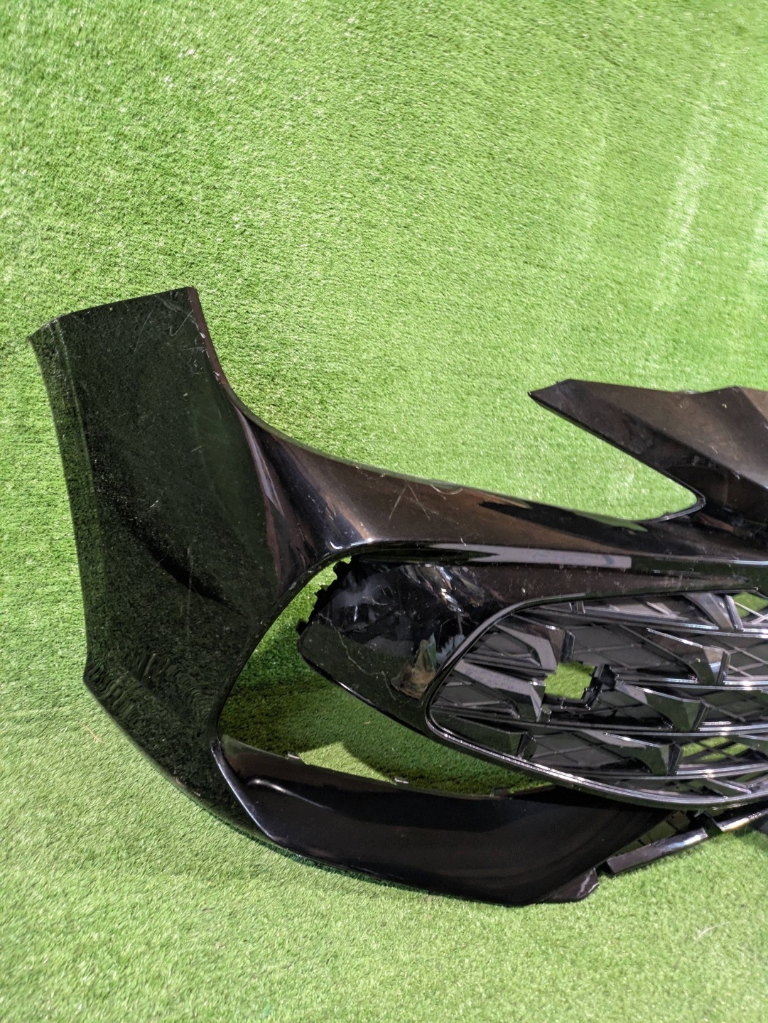 front bumper front MG III 24- NR.Z9679