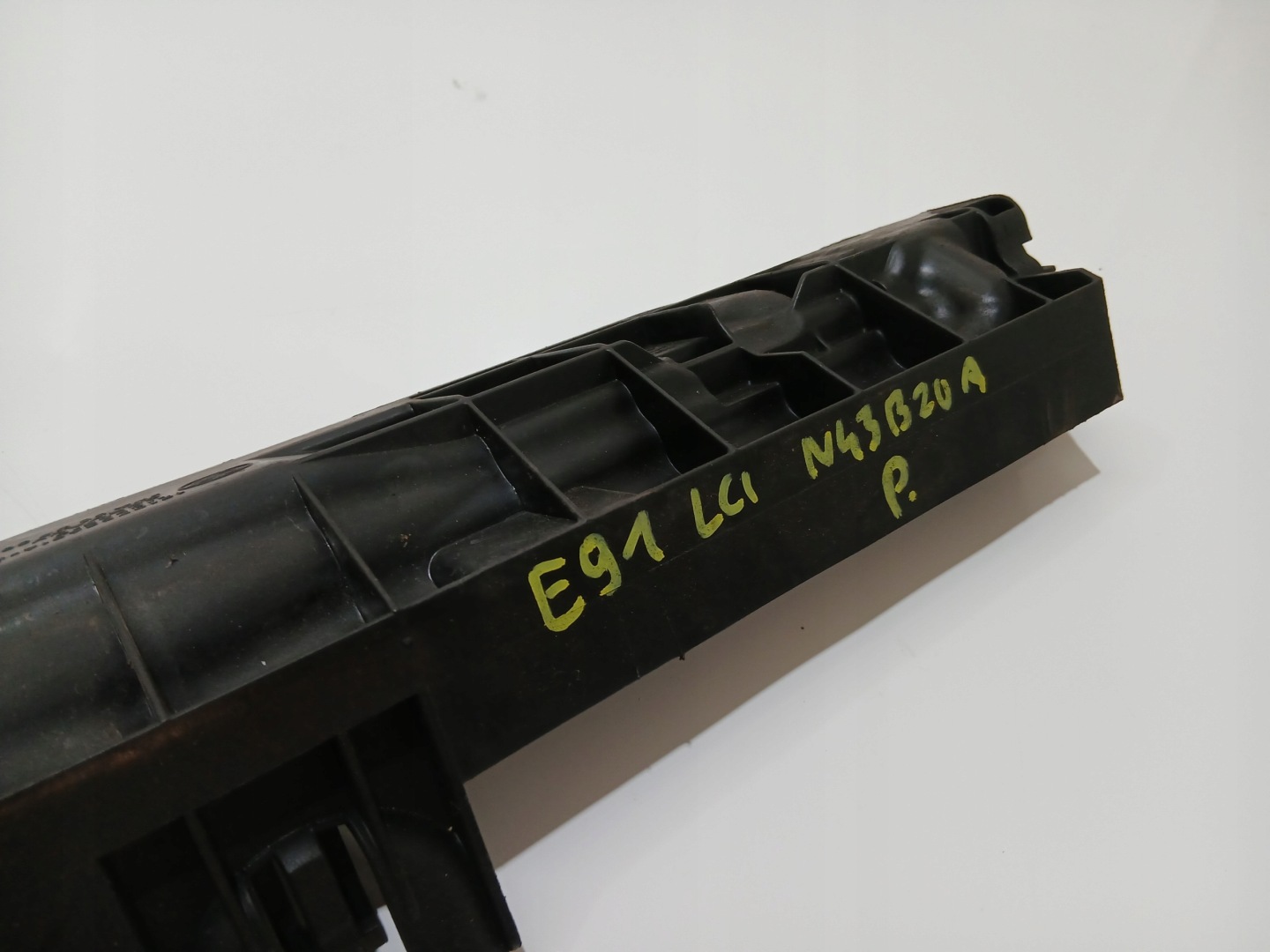 holder radiator right BMW E87 E90 E91 LCI 7524914