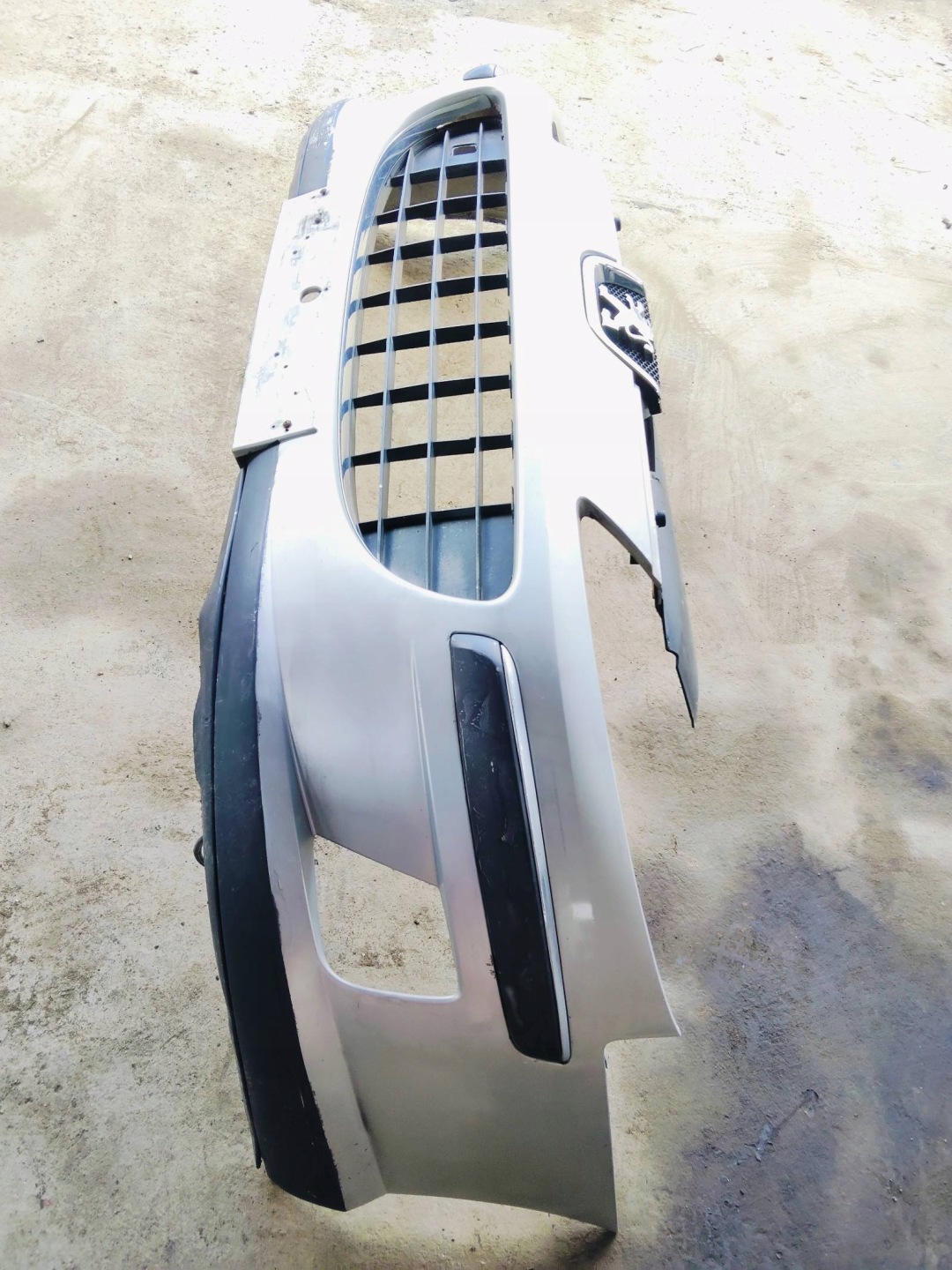 bumper front front Peugeot 407 1.6 HDI 04r EZRC