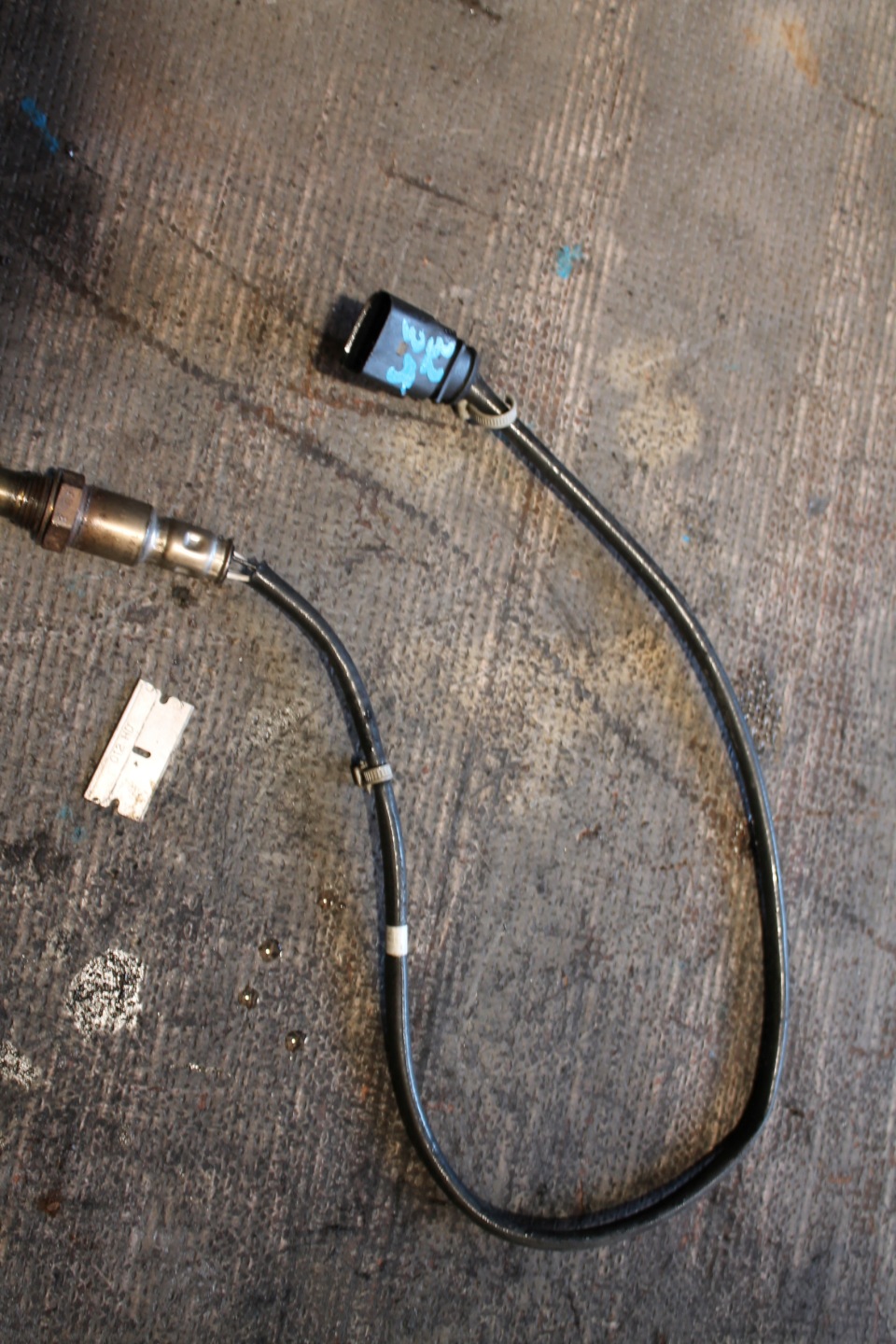 3235. SONDA LAMBDA AUDI RS6 4M8906265E