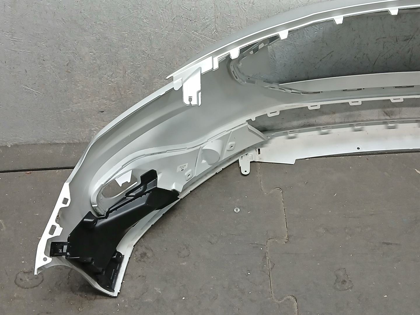 bumper front FORD FOCUS MK4 LIFT