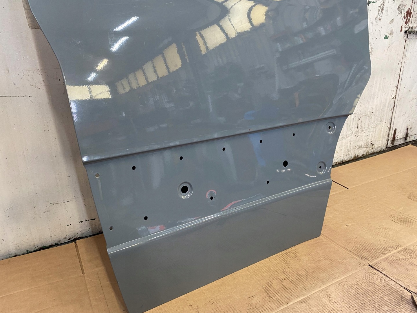 SPRINTER 907 910 17- door front right SZARE unprotected ORYGINALNE
