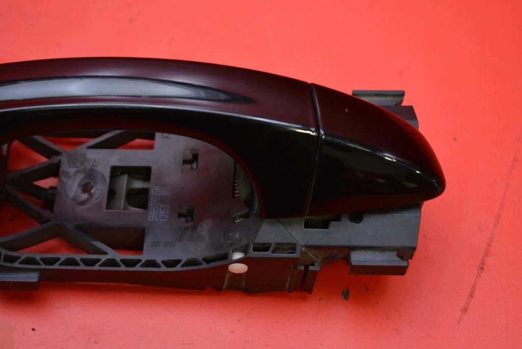 handle right front front L041 5N0837017E 5N0839885H VW GOLF 7 VII 5D HB