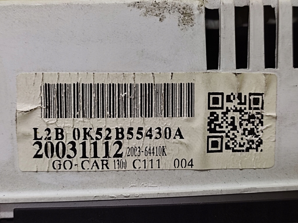 KIA CARNIVAL 2.8 CRDI dials dials 20031112