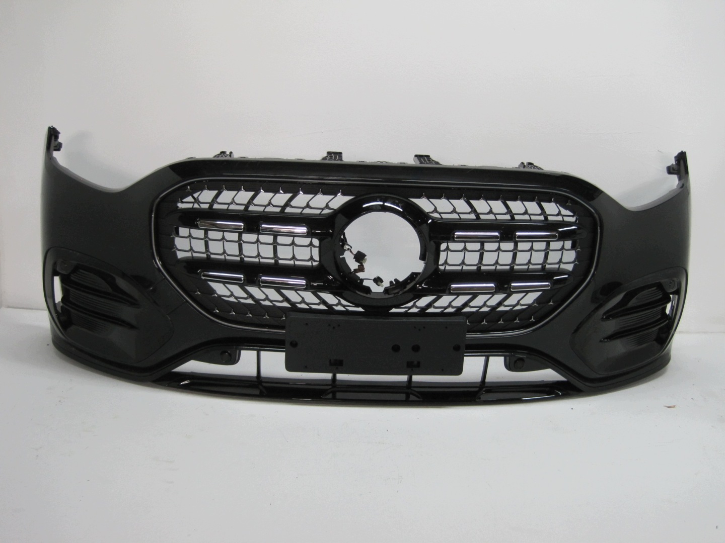 front bumper MERCEDES GLB A244 6 PDC 26R front NR 387
