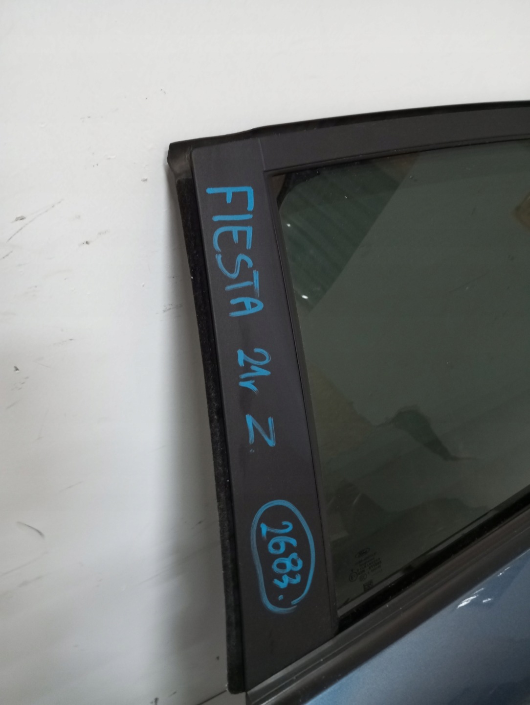 door left rear. FORD FIESTA MK8 21R