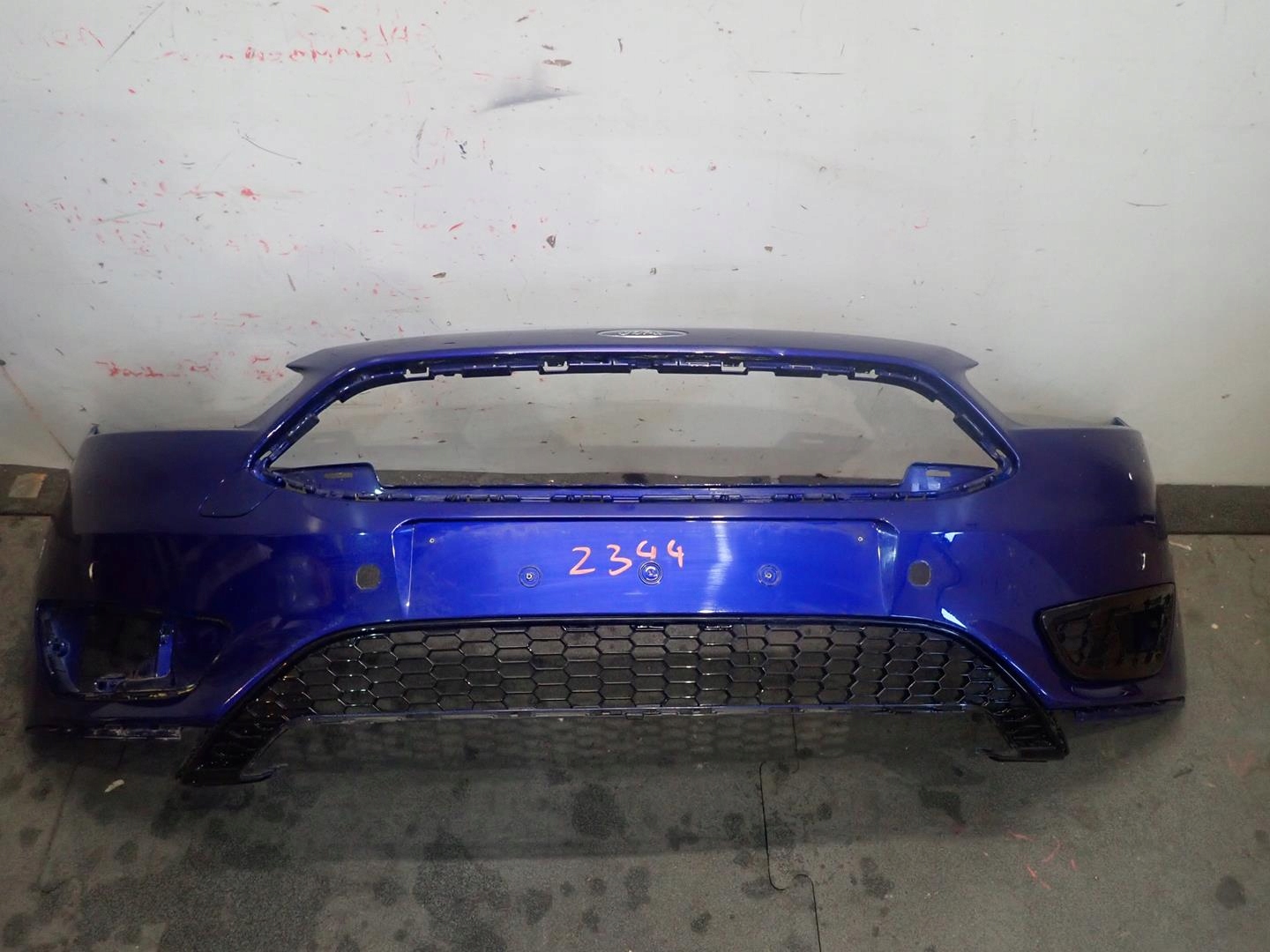 nárazník předek přední FORD FOCUS MK3 LIFT 2014