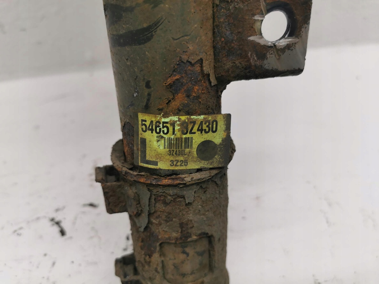 shock absorber left front HYUNDAI I40 1.7 CRDI 54651-3Z430