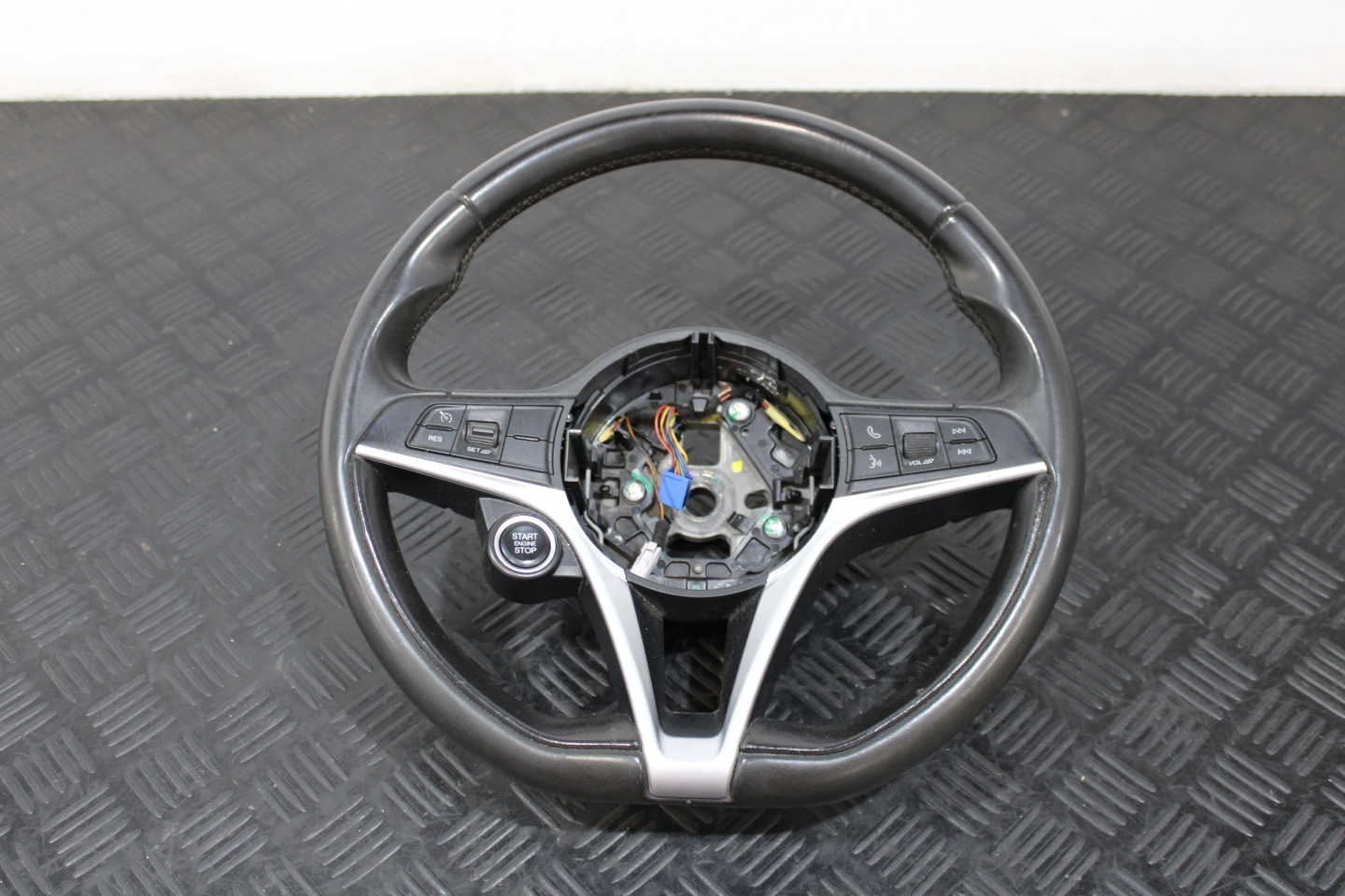 volant MULTIFUNKCJA ALFA ROMEO GIULIA