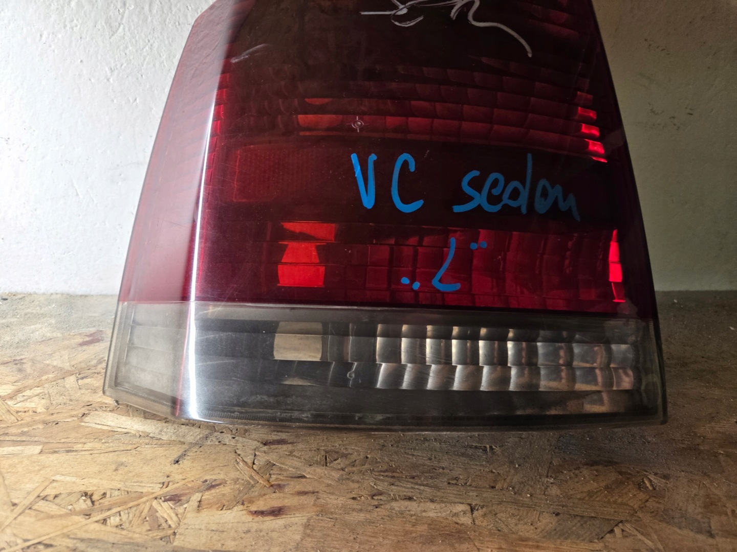 light left rear part left rear OPEL VECTRA C sedan 9185945