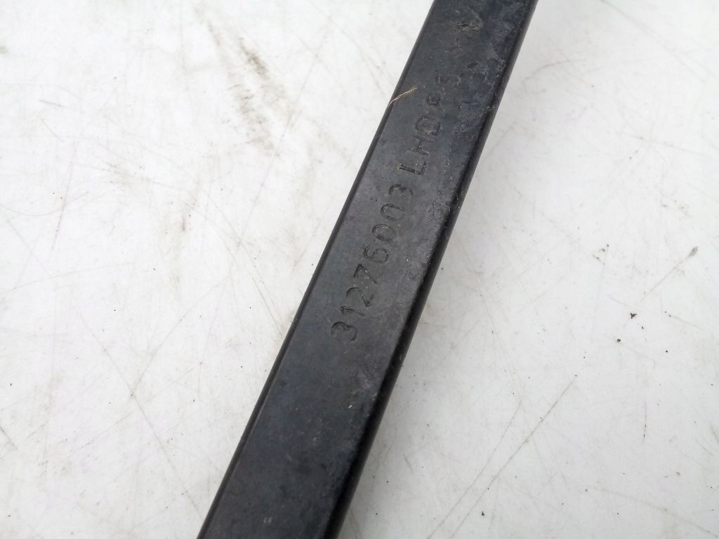Volvo V70 III 3 wiper arm left and right EU