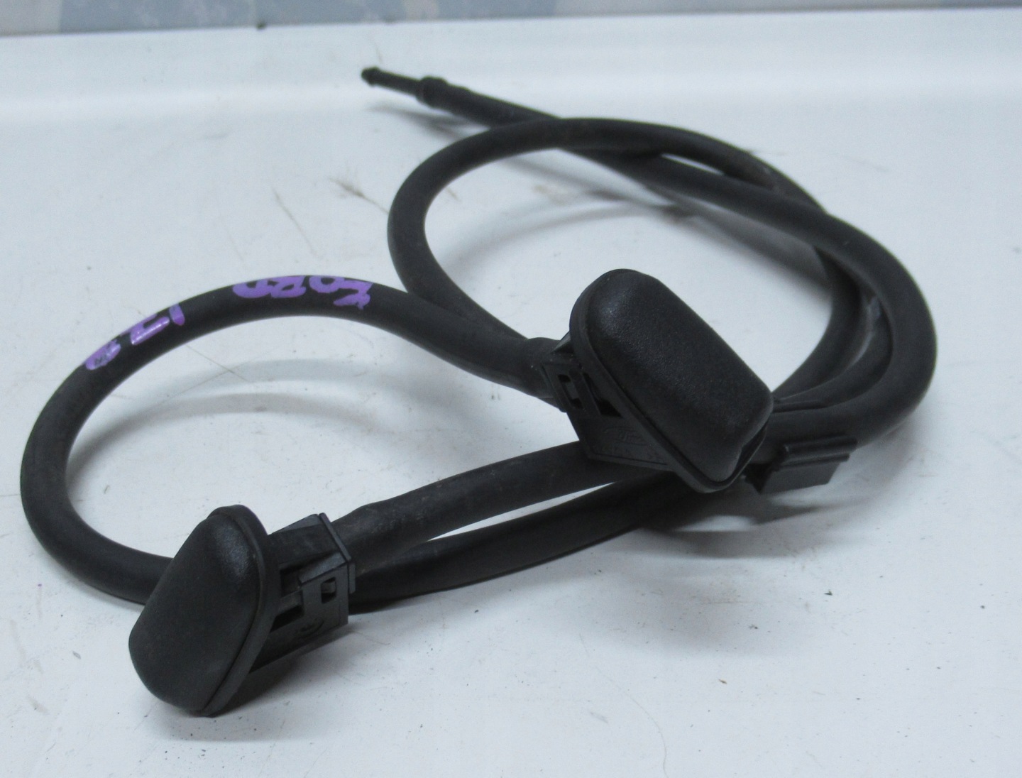 FORD FOCUS MK4 DYSZE mlaznice KOMPLET