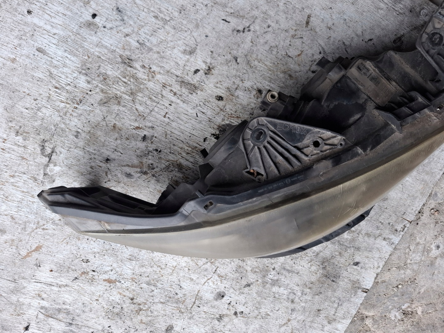 REFLEKTOR right light front EU 8200481197 RENAULT LAGUNA 2 II 04-07 R.
