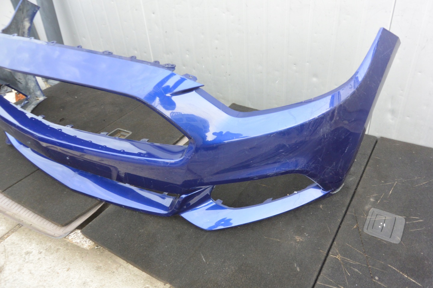 nárazník předek FORD MUSTANG MKVI 15-18R