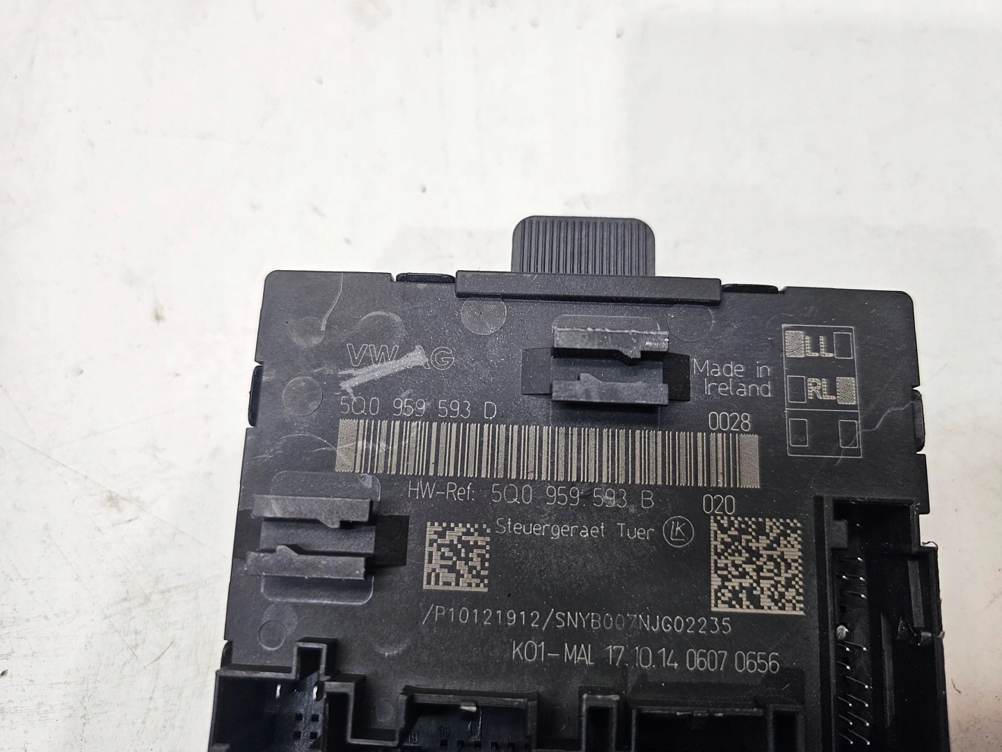 module control unit door AUDI A3 Q3 F3 5Q0959593B
