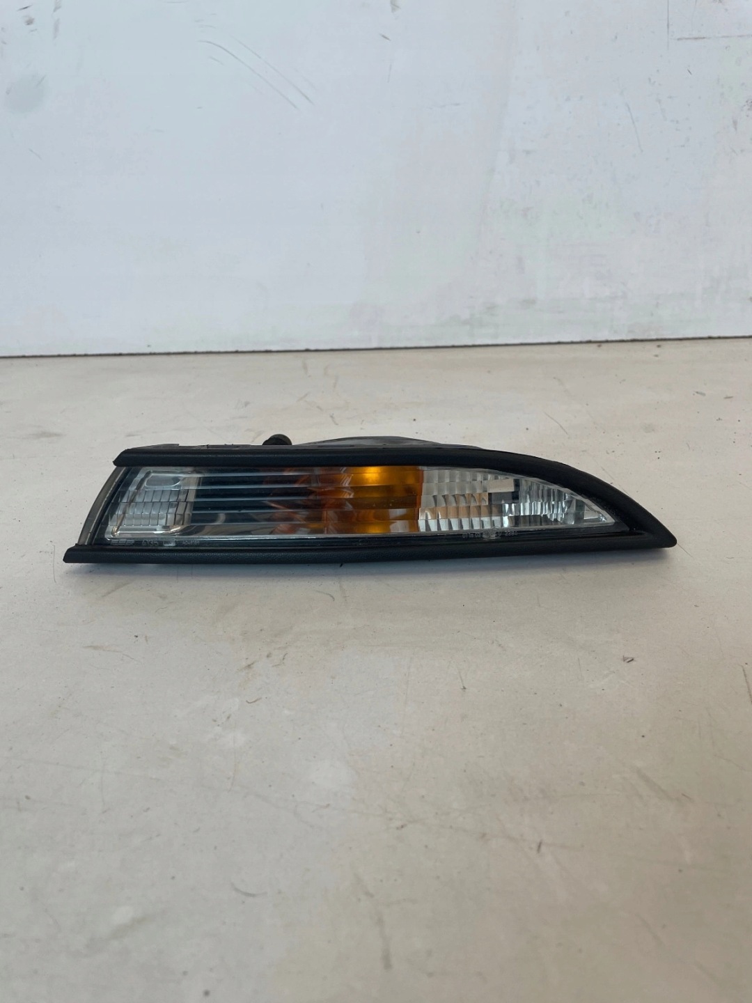 indicator left front front Volkswagen Scirocco III 1K8