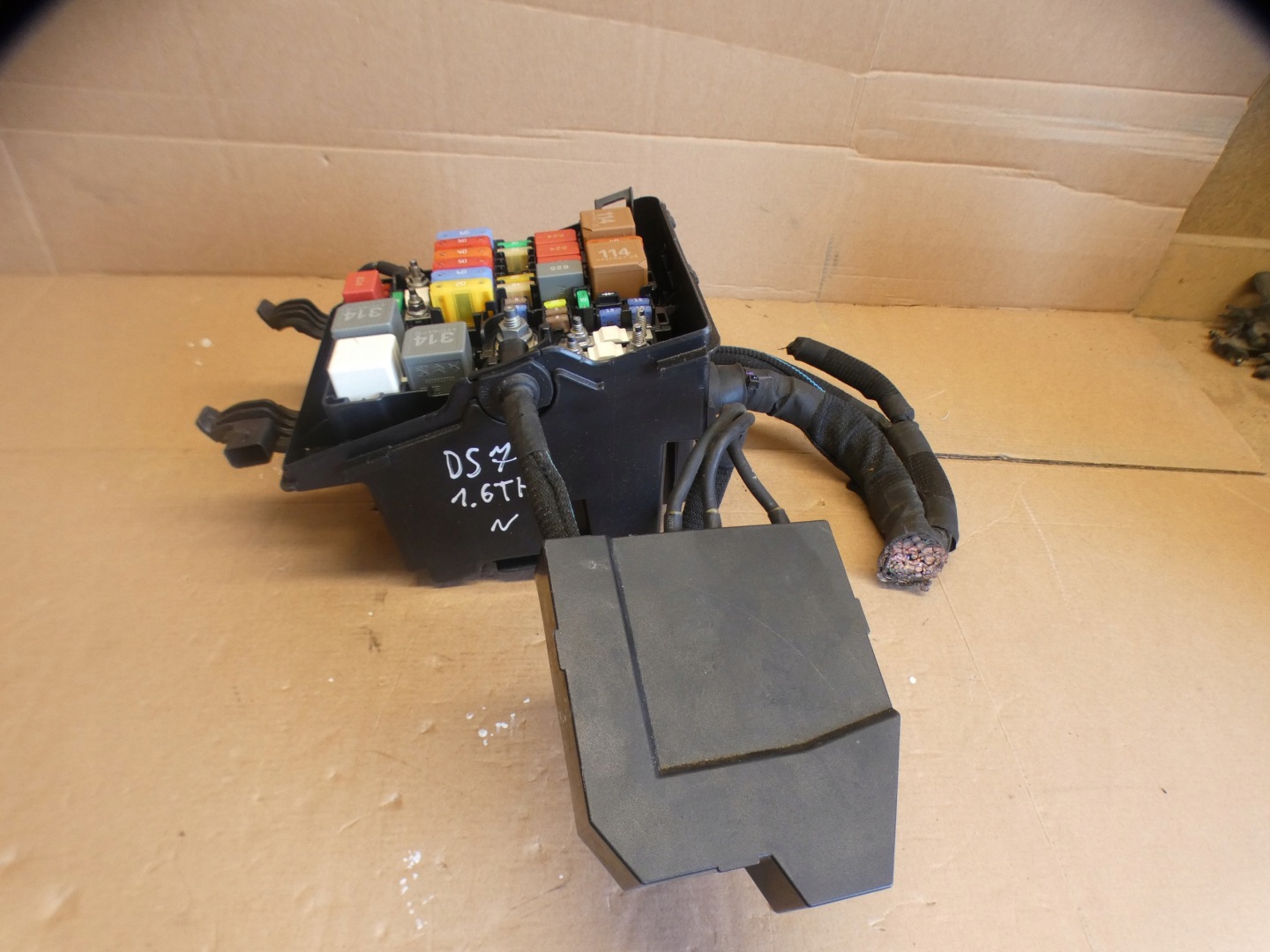 DS7 dose sicherungskasten gehäuse 9804848580