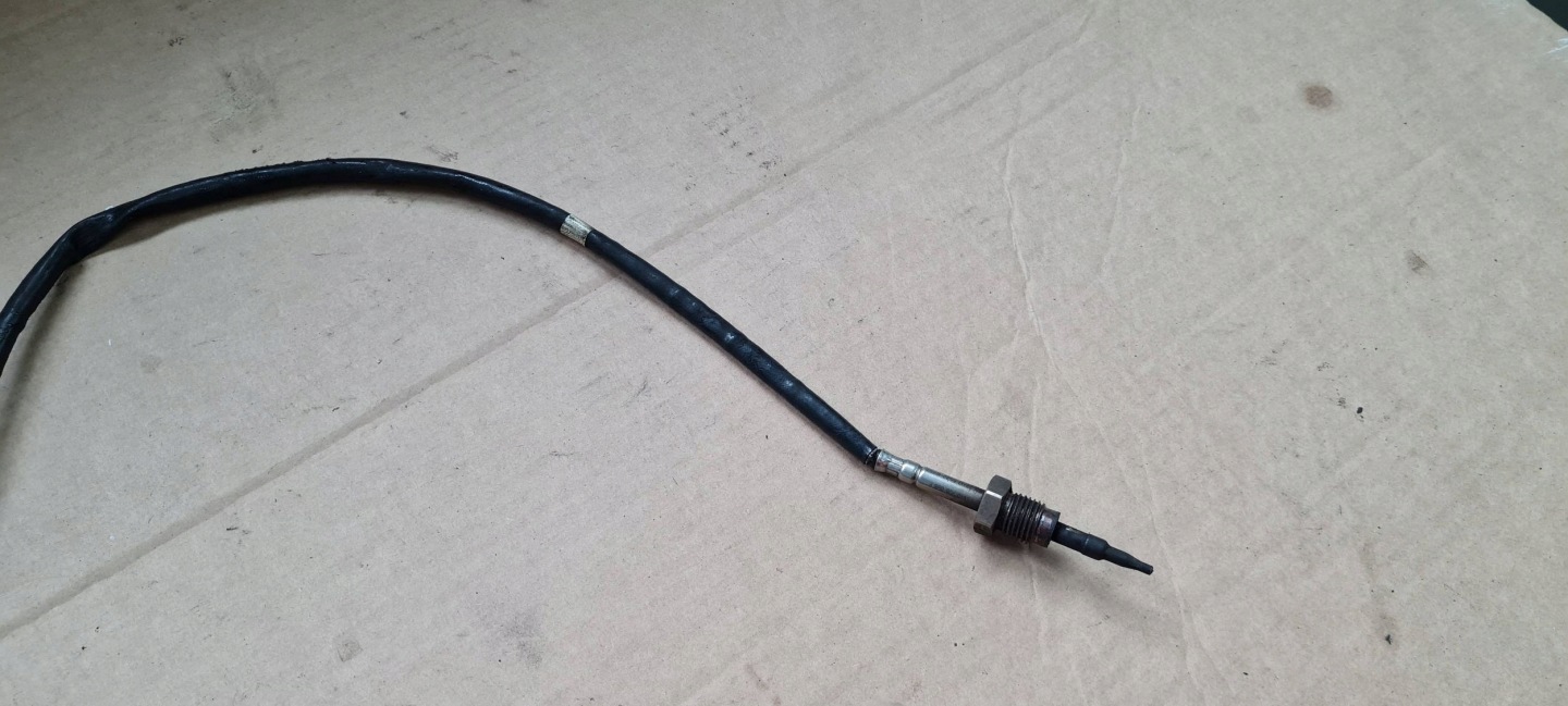 A4 B9 8W Sensor TEMPERATURY 2.0 TDI 8W0906088F A5 8W