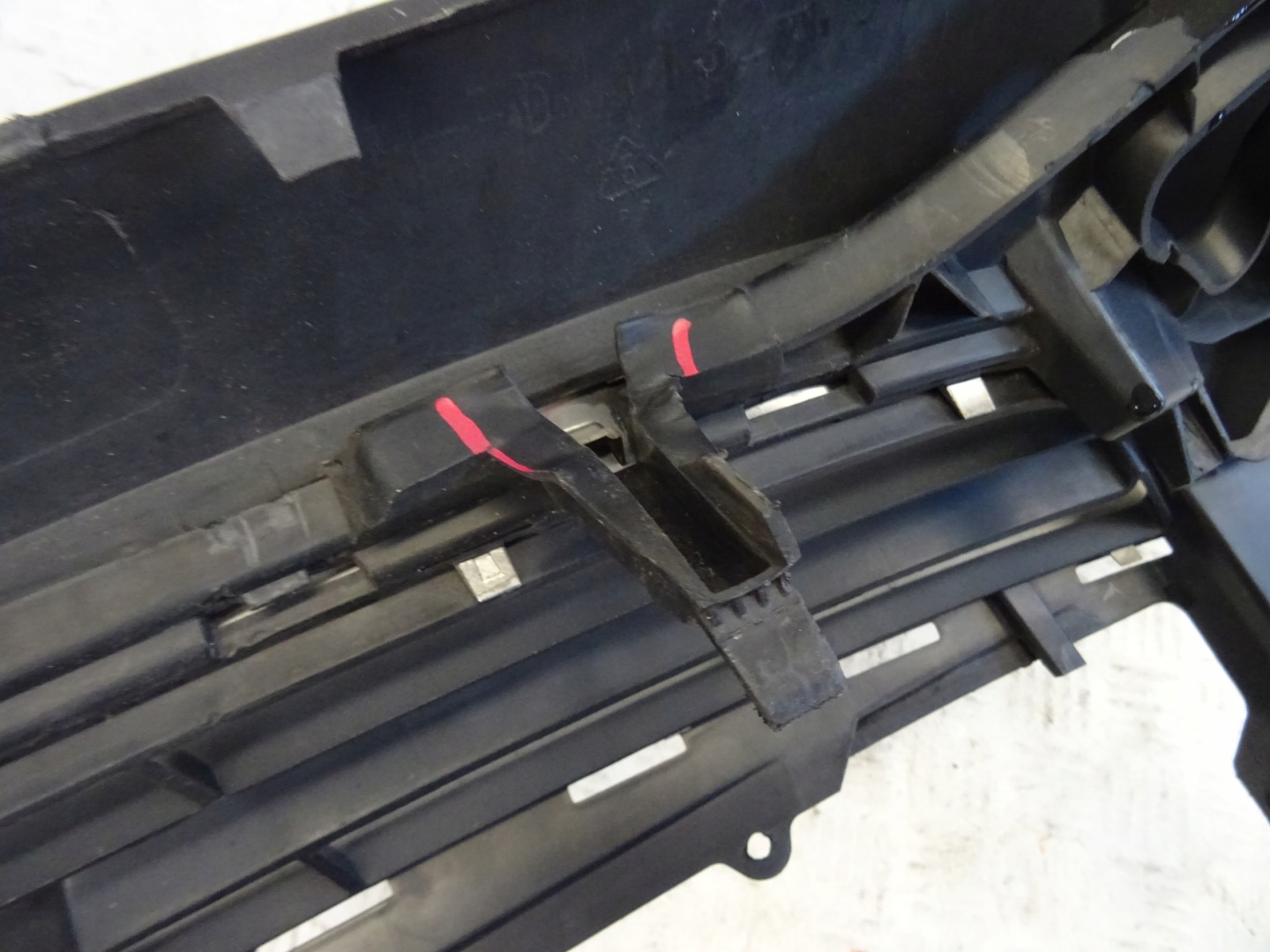 grill grille front front FORD MONDEO MK4 IV LIFT BS71-8200-A