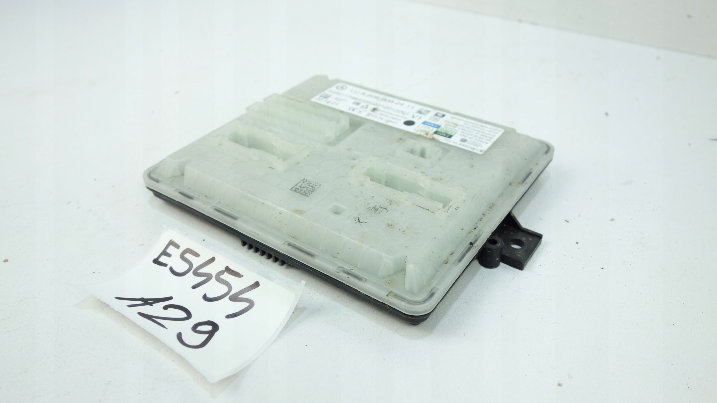 module control unit KOMFORTU SAM MERCEDES C W206 2021- A2069002411