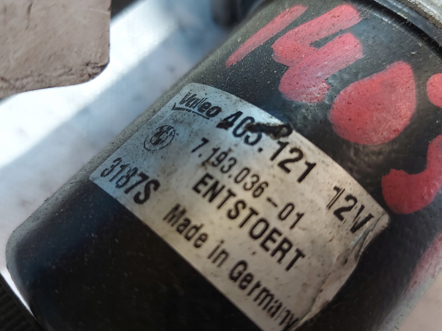 Wischergestänge BMW 1 E87 7192963 vorne