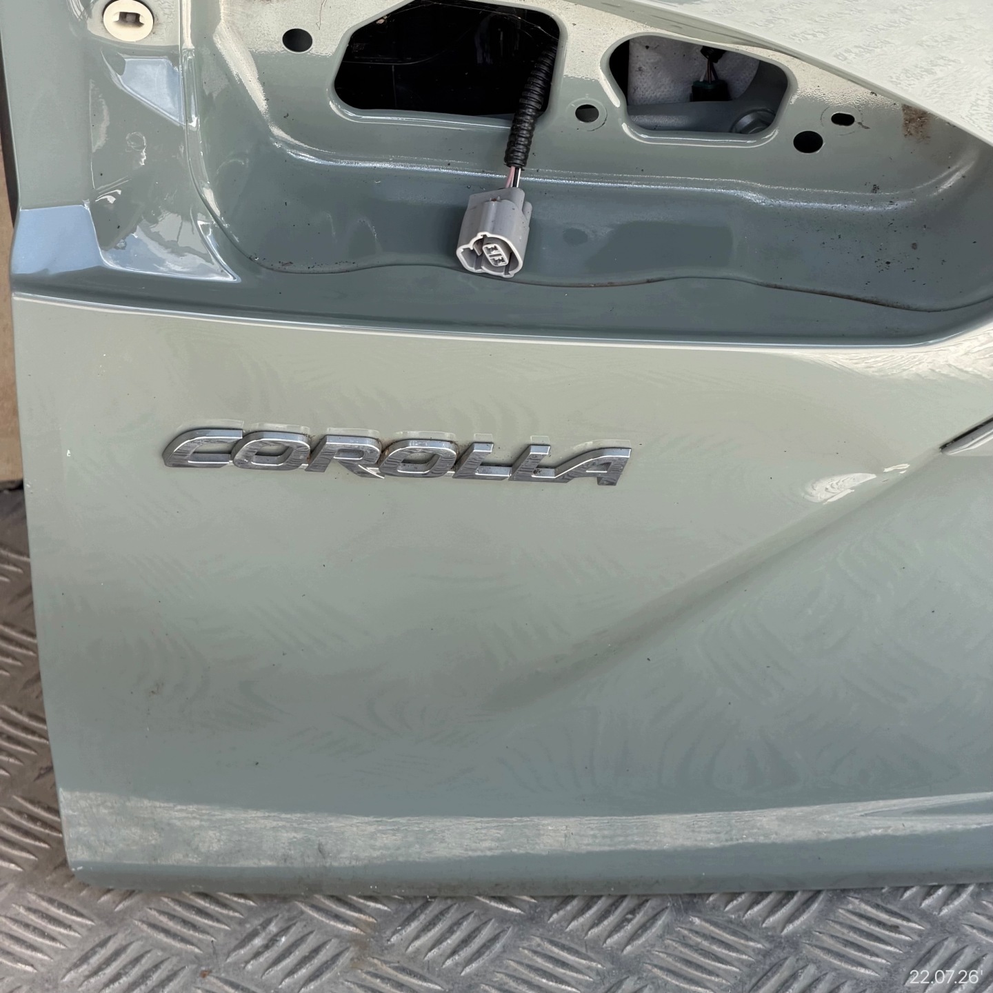 boot doors complete TOYOTA COROLLA CROSS 2025 ROK CROSS KAMERA