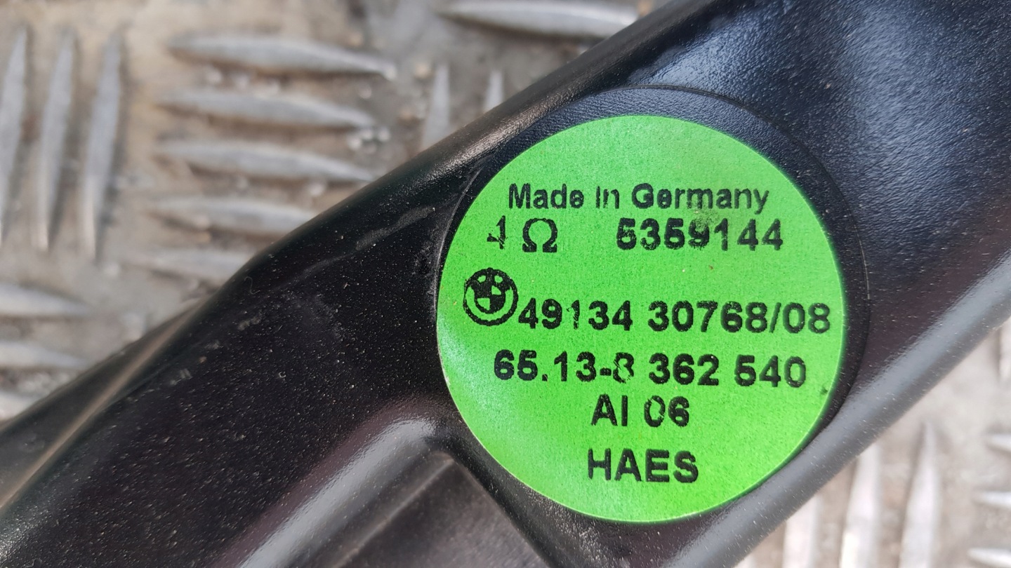 BMW E46 speaker door front 8362540