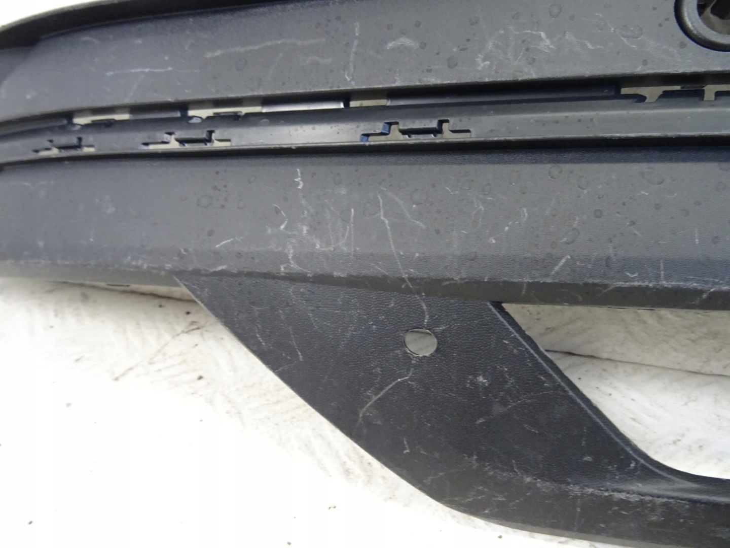 grid of a bumper front front left VW TRANSPORTER T6 7LA807489