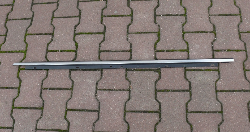 moulding CHROM door gasket ZBIERAJACA windows left front AUDI A6 C6