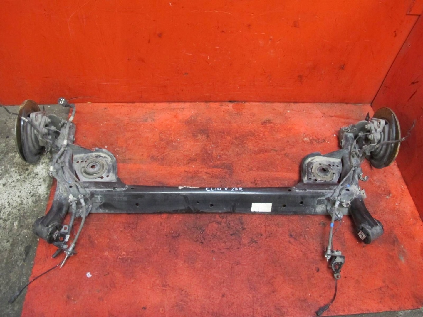 RENAULT CLIO 5 V B7 19- axis suspension beam rear part rear discs