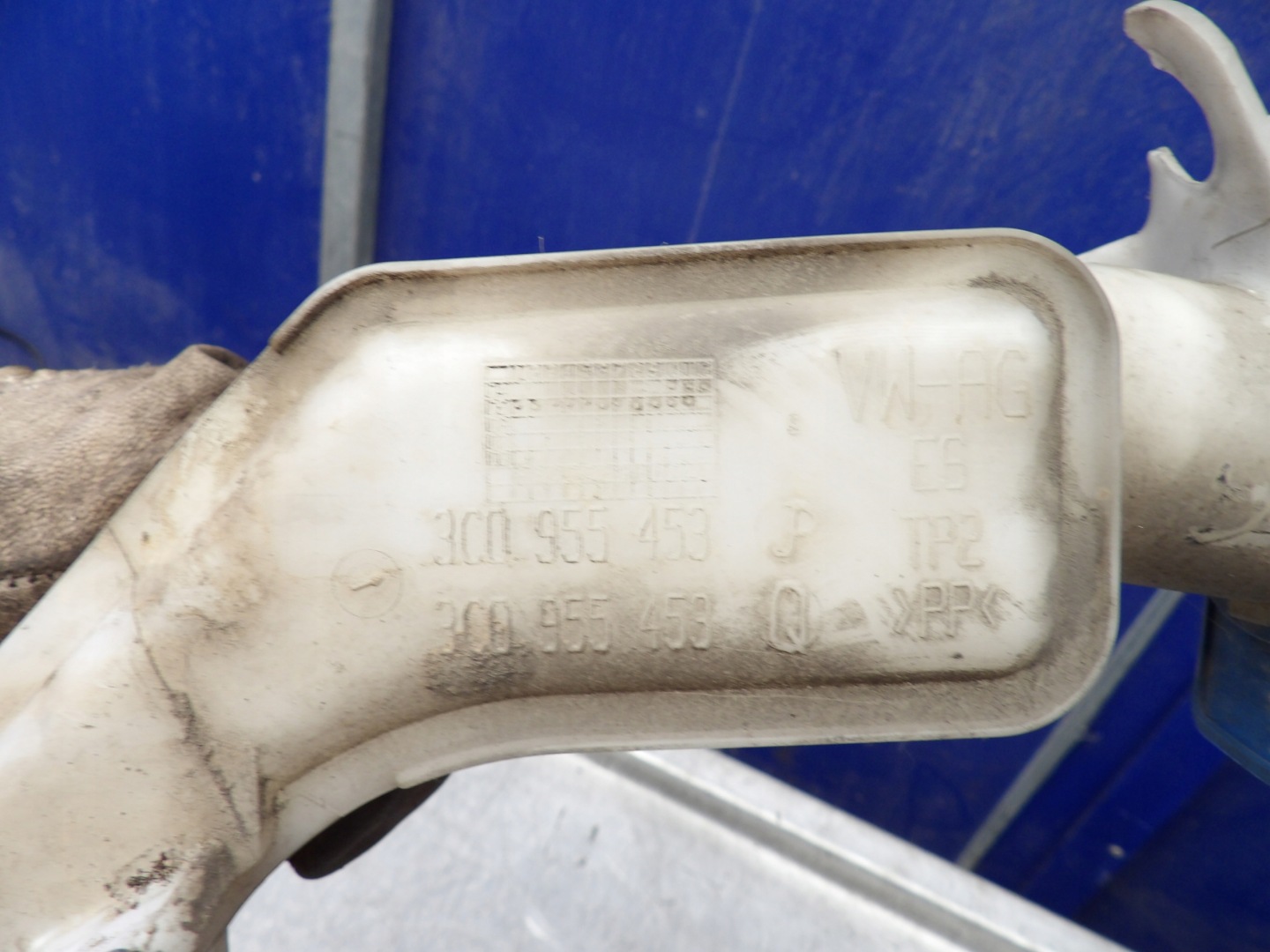 BEHÄLTER SPRITZDÜSE VW PASSAT B6 3C0955453