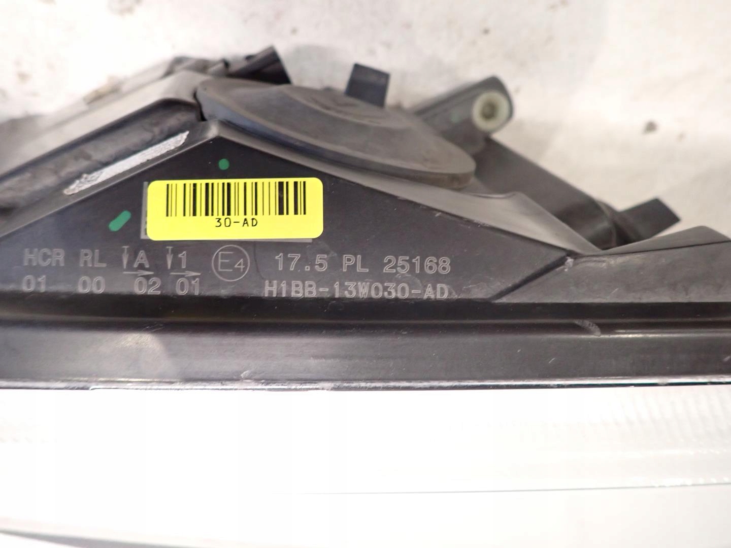 light front front left FORD FIESTA MK8 2017- H1BB-13W030-AD
