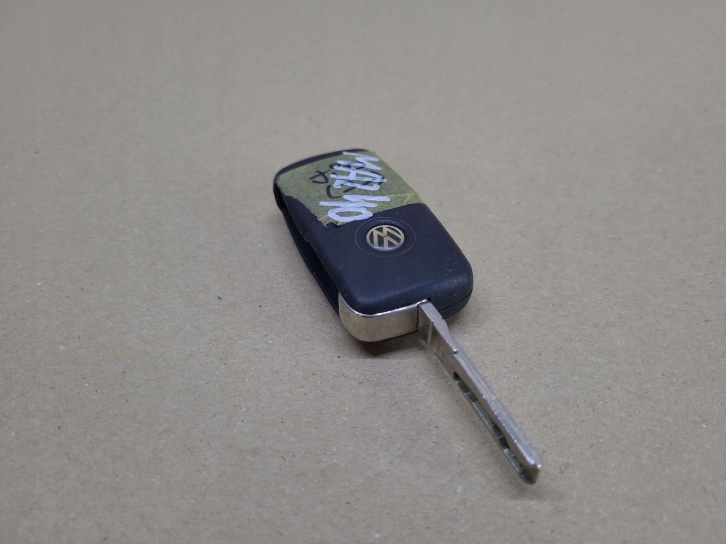 lock with key Volkswagen Polo 5 2012 5K0837202S