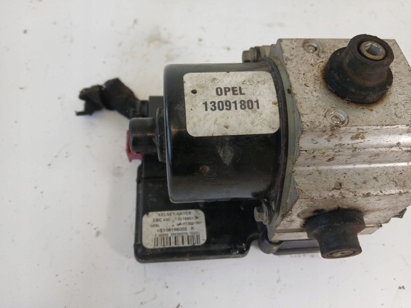 OPEL VECTRA B Servofreno ABS 13091801