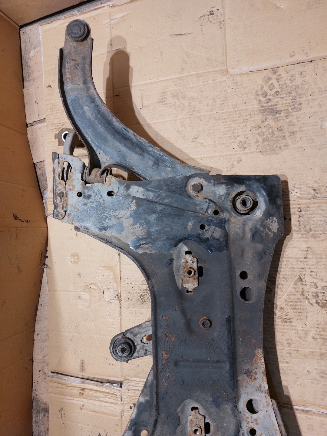 axle beam front NISSAN MICRA K12 1.2