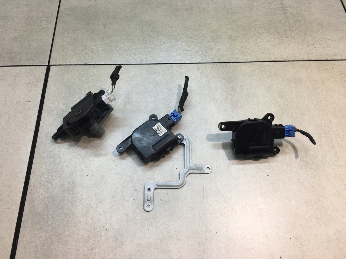 Motorino GRUPPO STUFA RISCALDAMENTO KIA CEED e FL AB1P400000