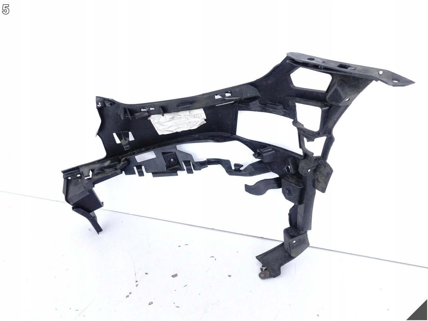 MERCEDES E-KLASA W213 MOPF LIFT 20-23 support pillar bumper front right