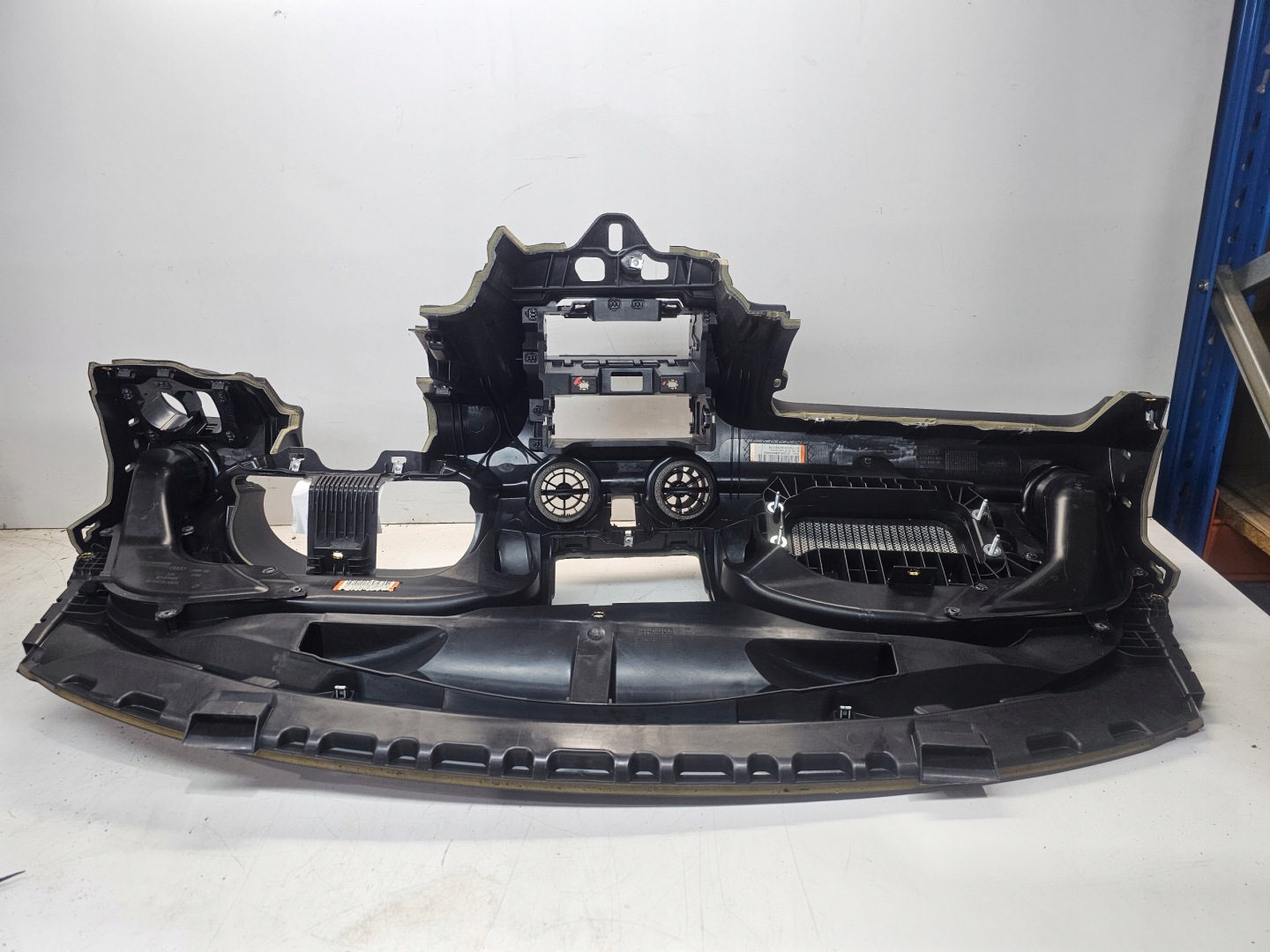 dashboard cockpit console AUDI A1 8X original
