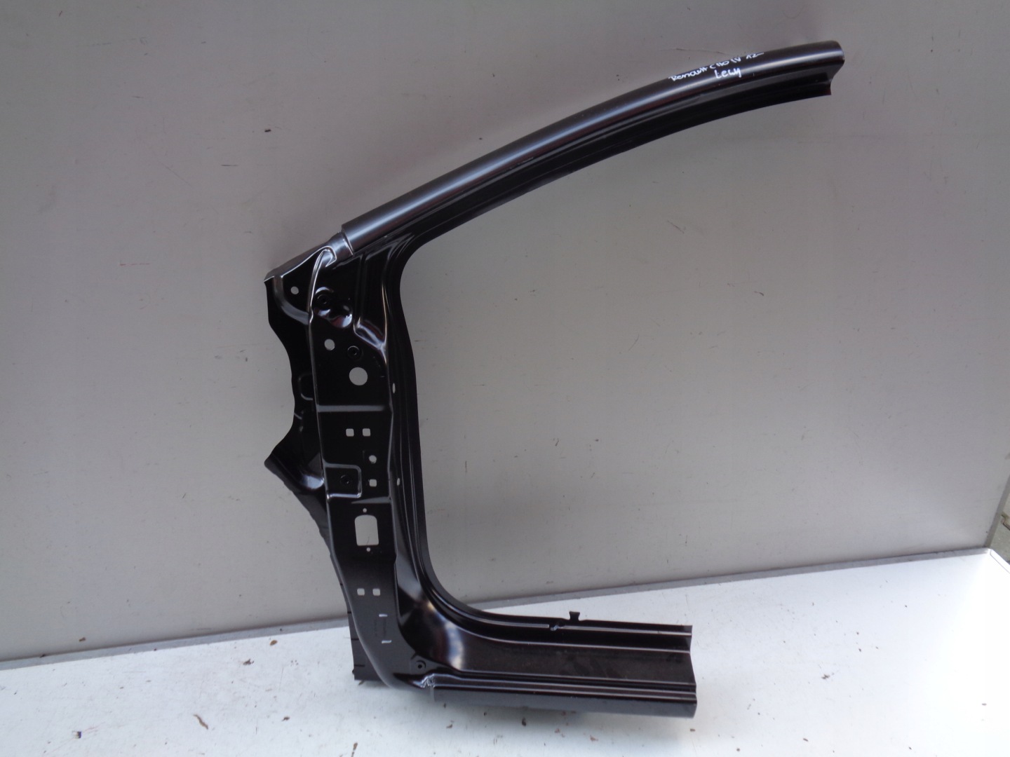 pillar left front RENAULT CLIO IV 12