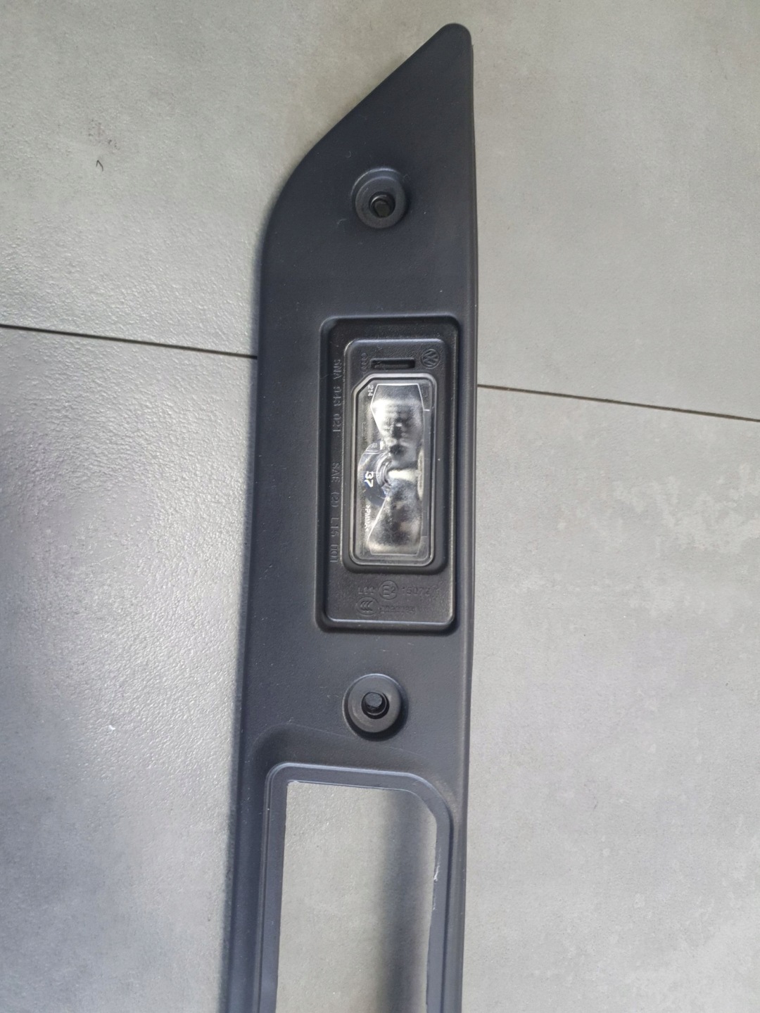 Cupra Formentor moulding lighting signs 5FF827335B