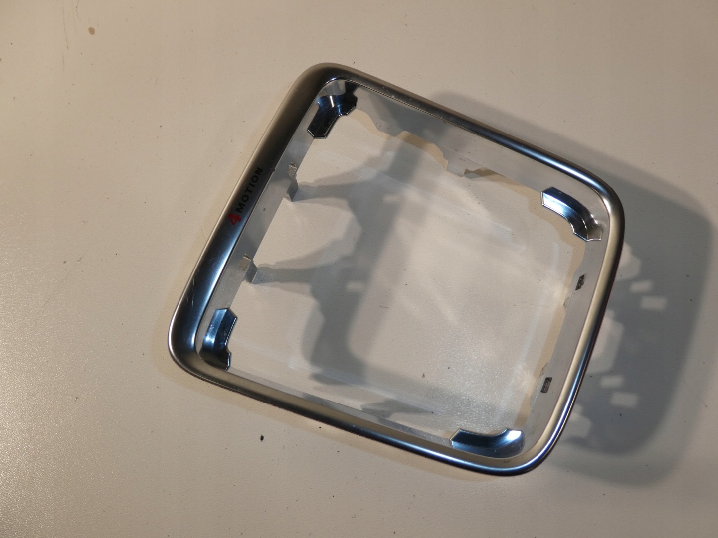 VW TIGUAN PANEL frame changes of the gear 4MOTION