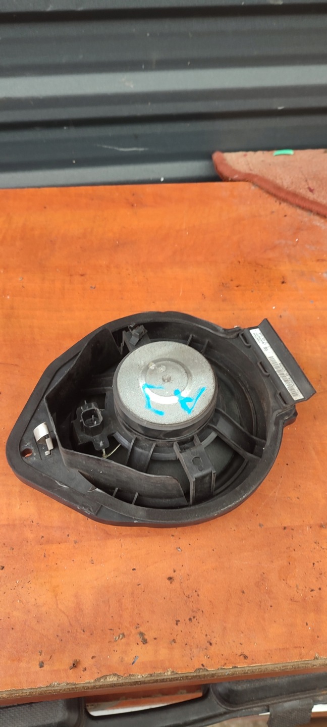 speaker front niskotonowy OPEL INSIGNIA A - original 13257500