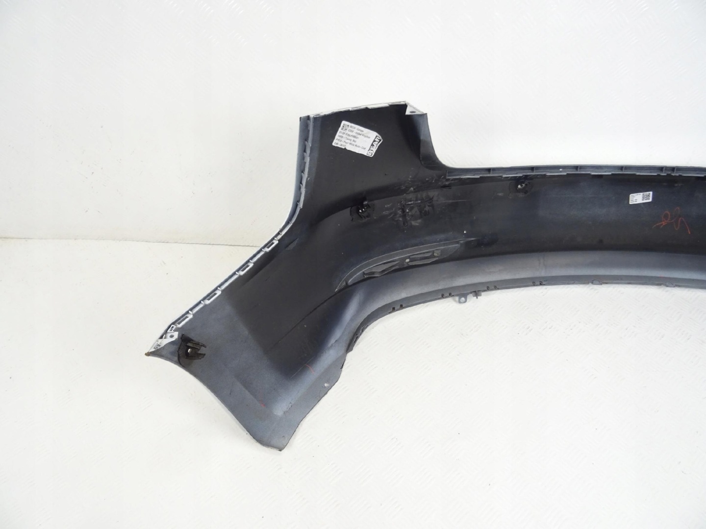 Tesla Model 3 bumper rear part