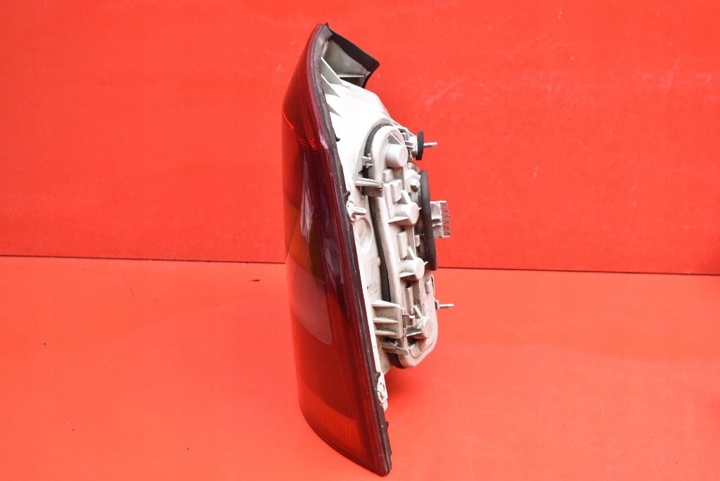 light right rear part rear 290502 OPEL ASTRA 2 II G 3D HB 98-09
