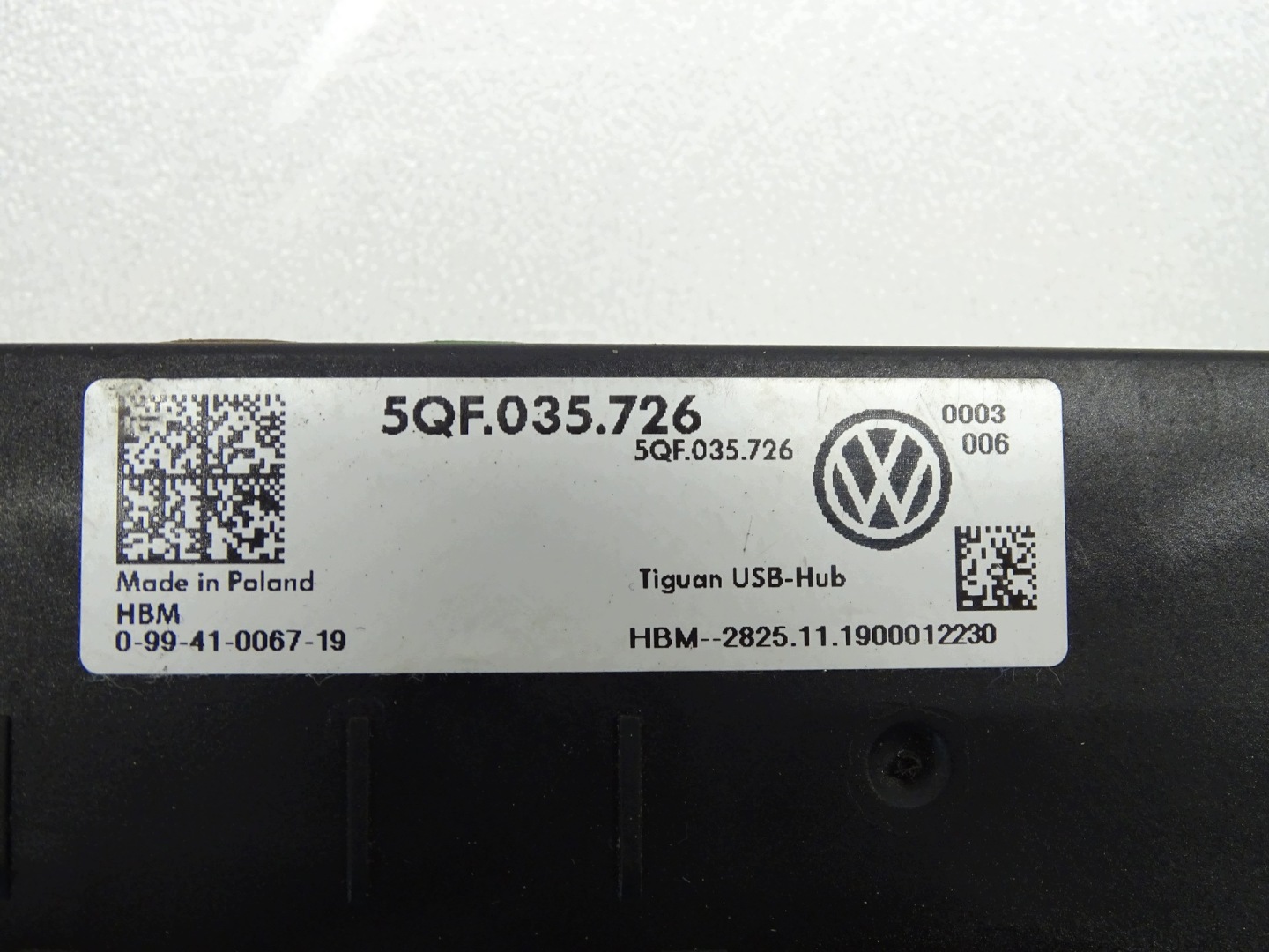 adapter, stecker PORT USB VW TIGUAN 5QF035726